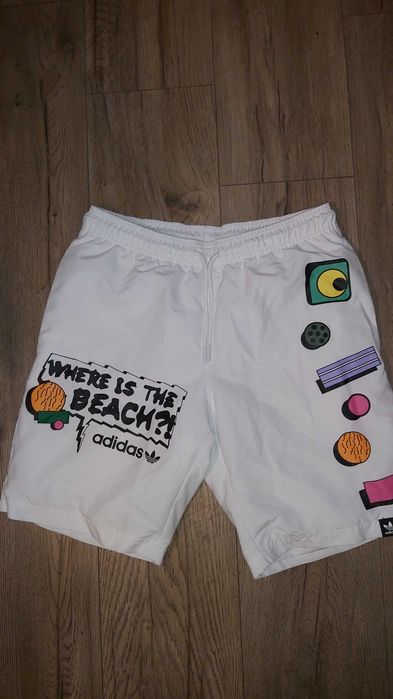 Adidas къси гащи - Размер S