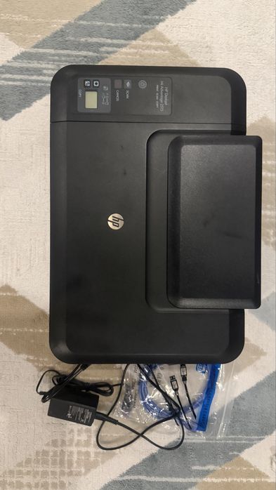 Продам принтер HP