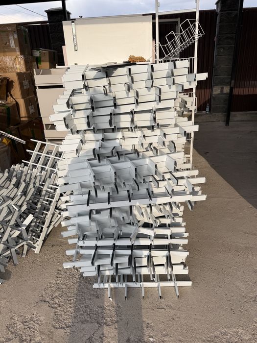 Продам потолок Грильято 100×100 — 42 м²