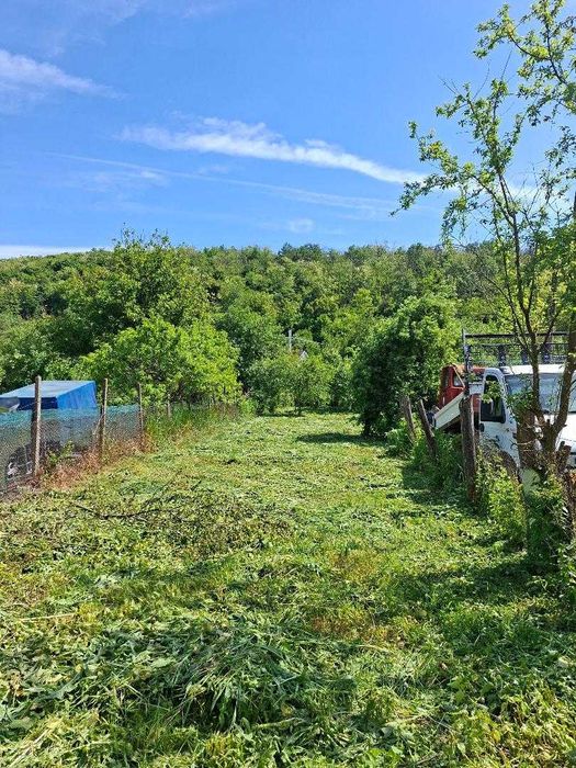 Vând o casă mică în CLADOVA-Valea Mare