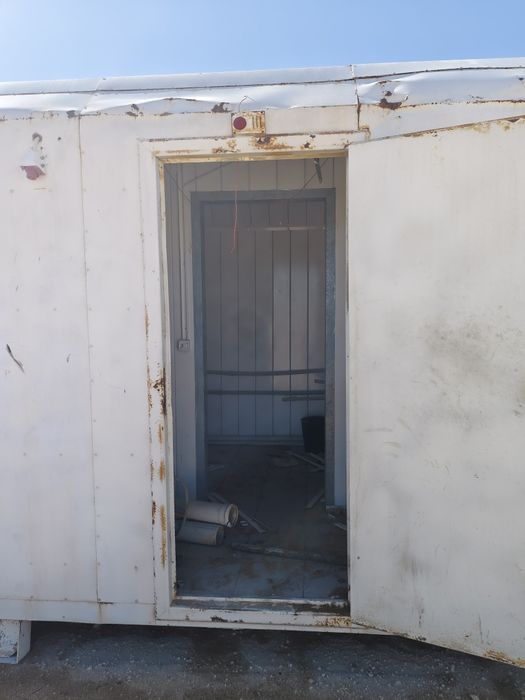 Контейнер жилой, душевой