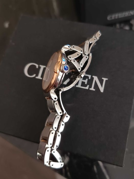 Кварцов часовник citizen.