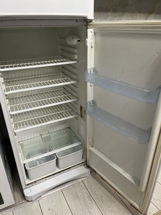 халодильник indesit
