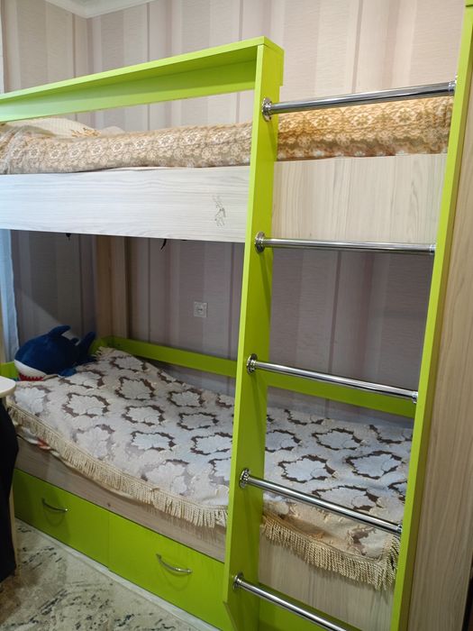 Кровать двухъярусная детская