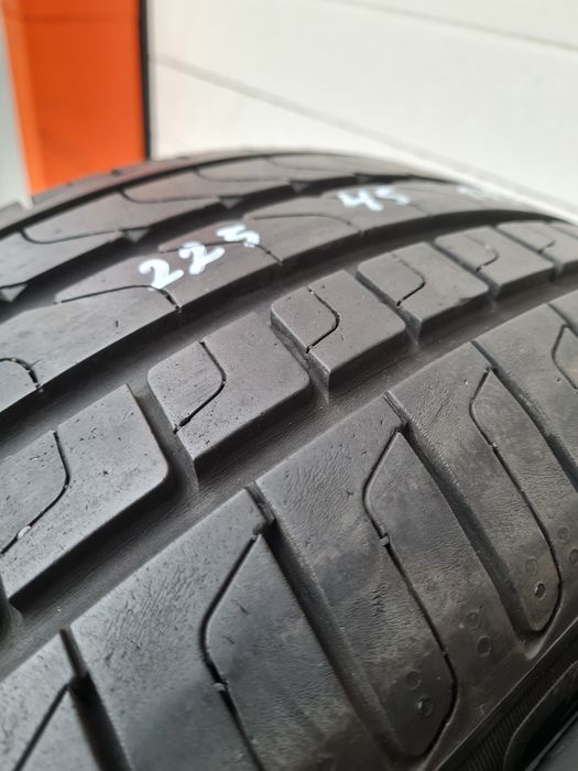 Летни гуми 2 броя PIRELLI Cinturato P7 225 45 R17 дот 2415