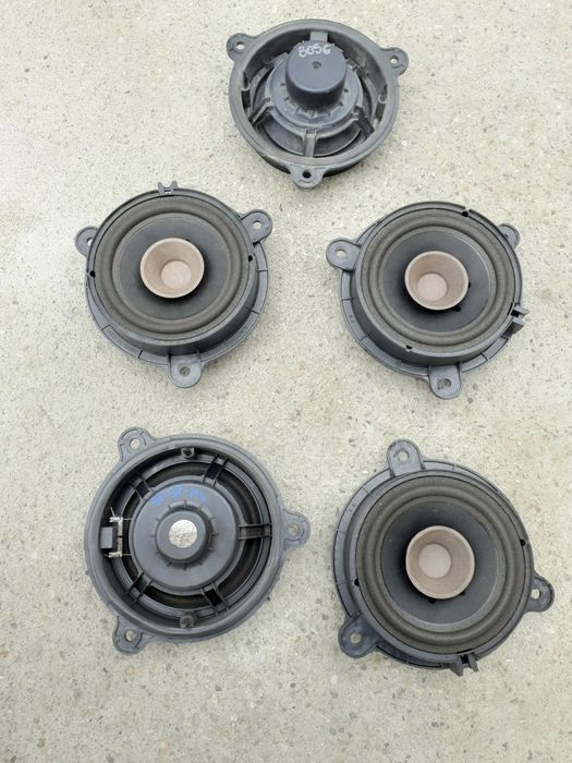 Set Boxe Difuzoare Usa Portiera Fata Spate Renault Megane 3