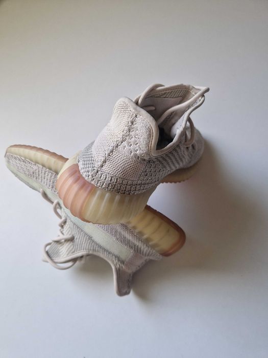 Adidas Yeezy Boost 350 V2 Citrin оригинални маратонки