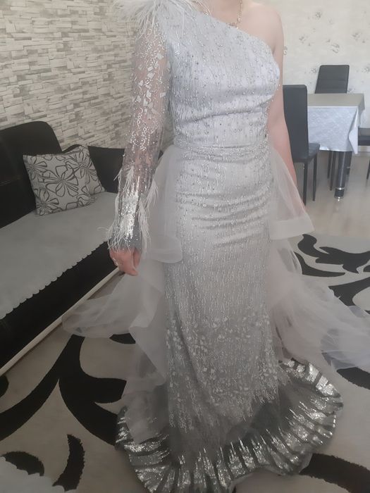 Официална бална рокля