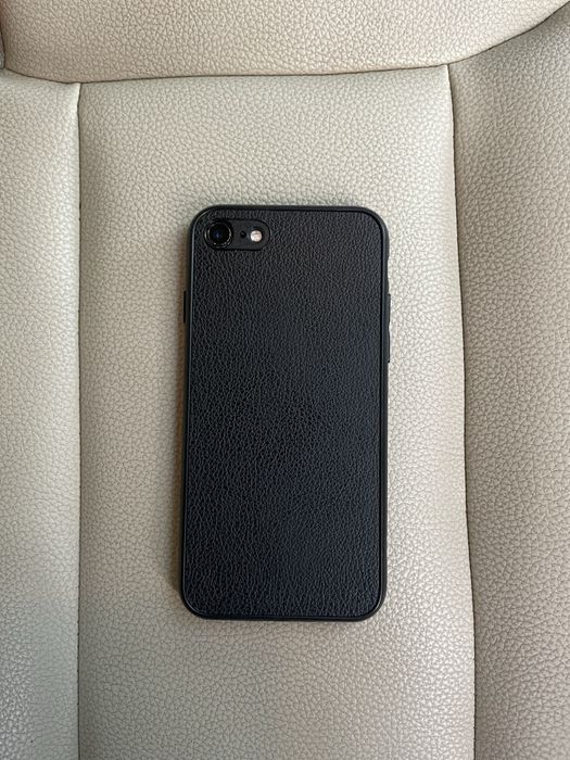 Apple IPhone 8 / 64gb/ origonal