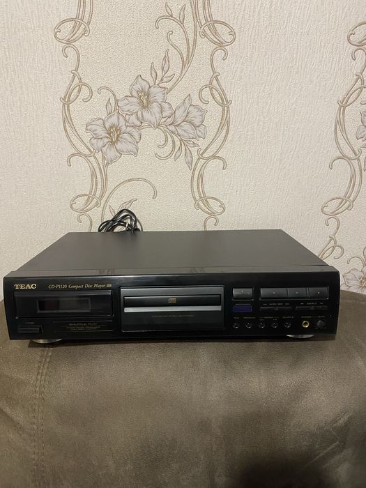 TEAC cd-p 1120 .