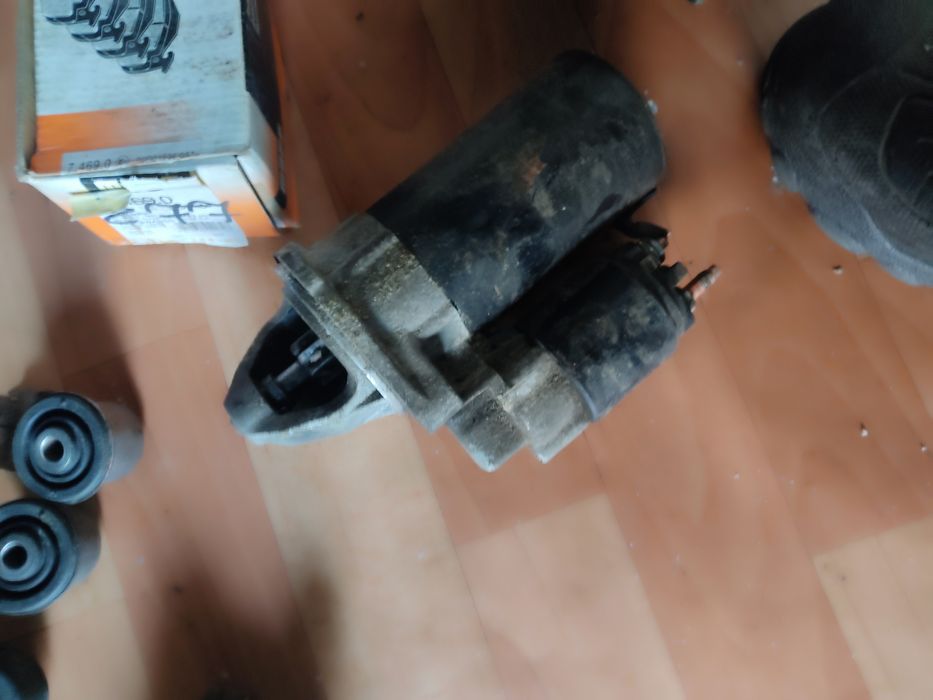 Запчасти Ауди с4 100