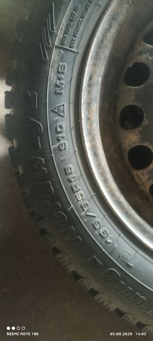 Продам зимнюю резину с дисками