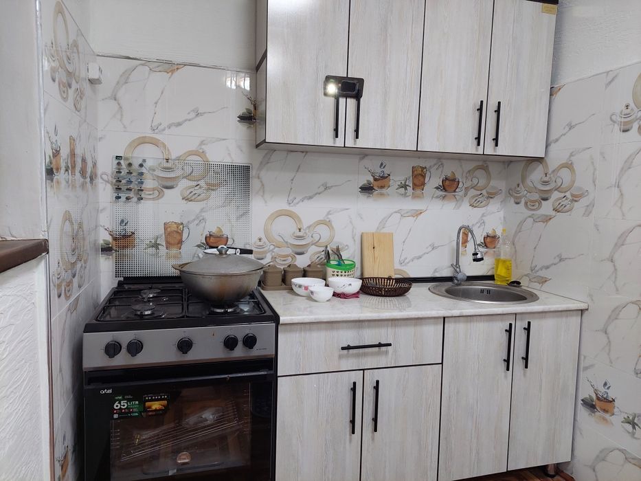 Квартира сотилади