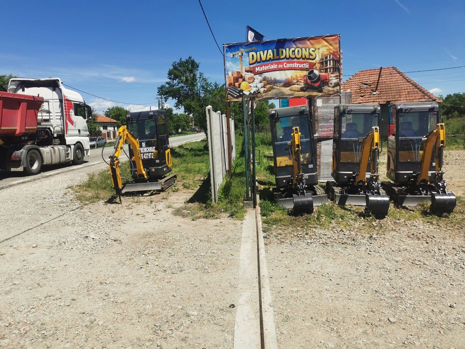 Miniexcavator 1.6 t motor Kubota NOU