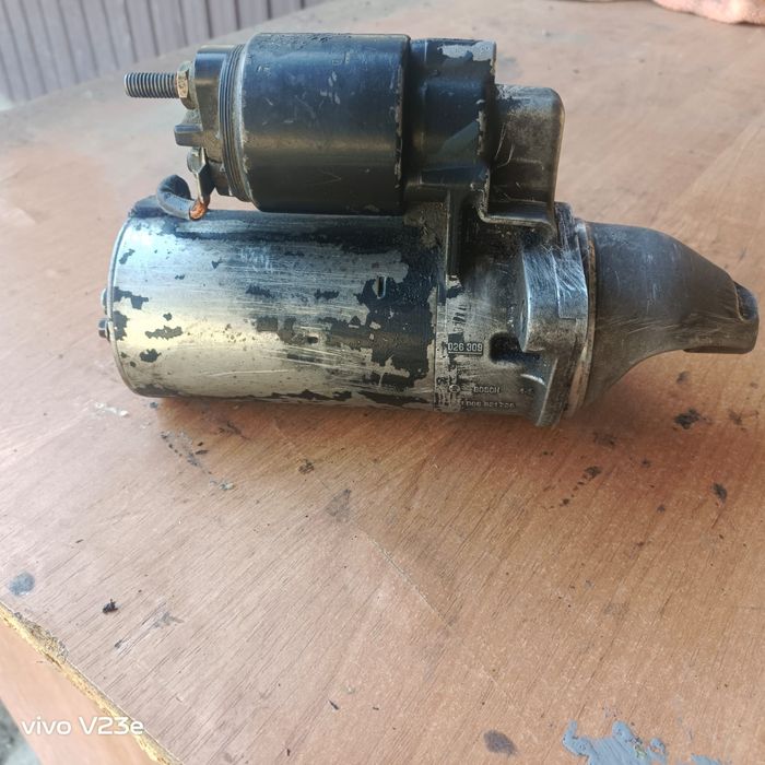 Продам стартер на ауди с4. 2.8