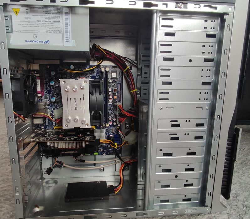 Системный блок Core i3 / 6 gb ОЗУ / 1 gb видеокарта / 240 gb SSD