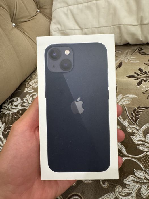 iPhone 13 128 gb!