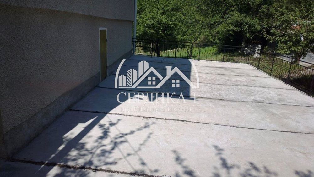 Продава се Къща в с. Лялинци, Област Перник - 300 кв.м за 255 €/кв.м - Снимка #8