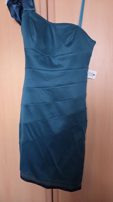 Продам коктельное платье