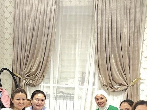 Шторы золото декорымен