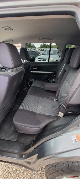Suzuki Grand Vitara 1.9 DIESEL 130 cp 4x4 mic/MARE an 12.2006 RAR EFECTUAT