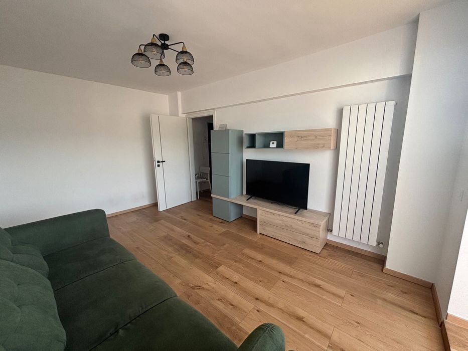 Închiriez apartament 2 camere, zona Gemenii, 42 mp, decomandat, modern și luminos