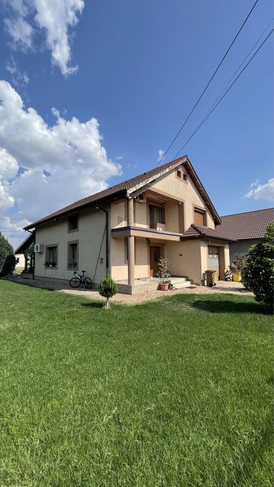 Casa noua cu mansarda