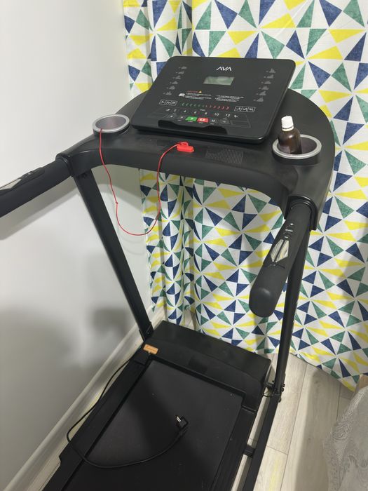 Продам беговую дорожку