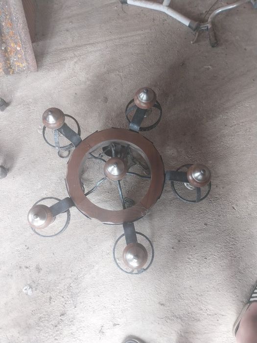 Candelabru vechi