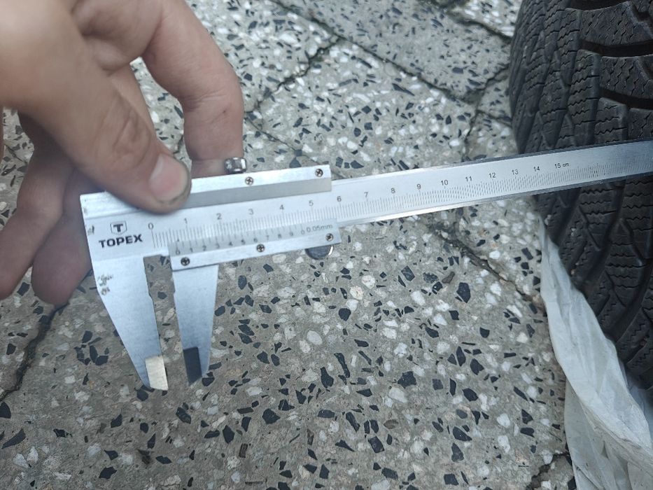 Продавам зимни гуми Firestone Winterhawk 4 215/55/R16