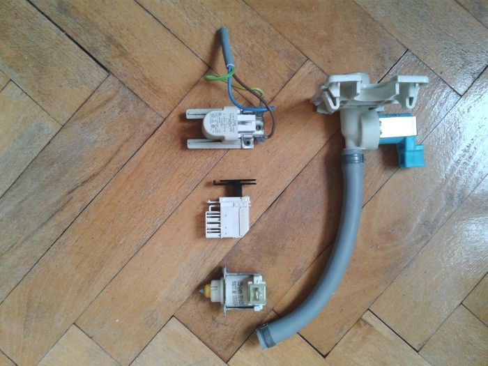 Миялна Whirlpool на части