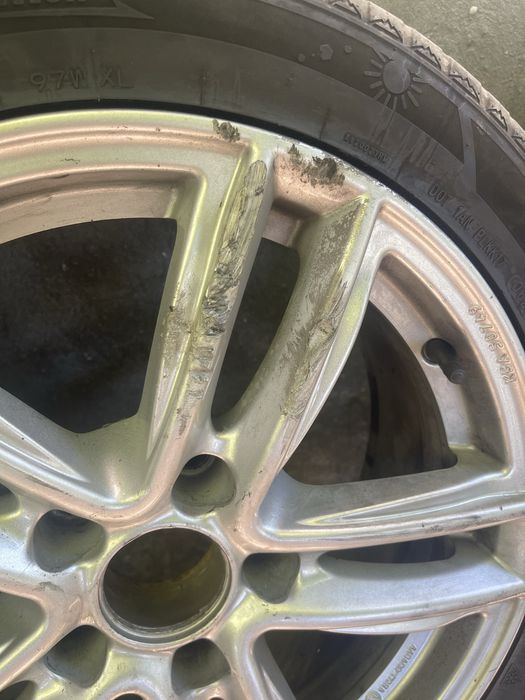 Jante 5x120 R17 cu cauciucuri vand/schimb