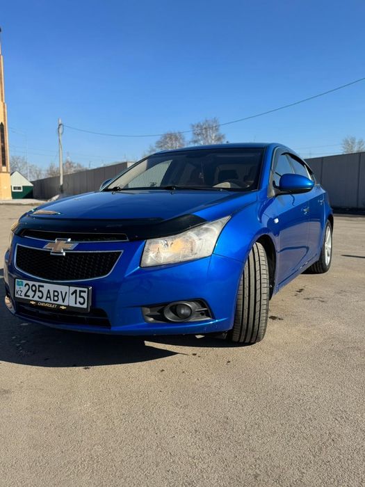 Продам Шевроле круз