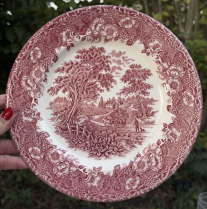 Английски чинии Ironstone