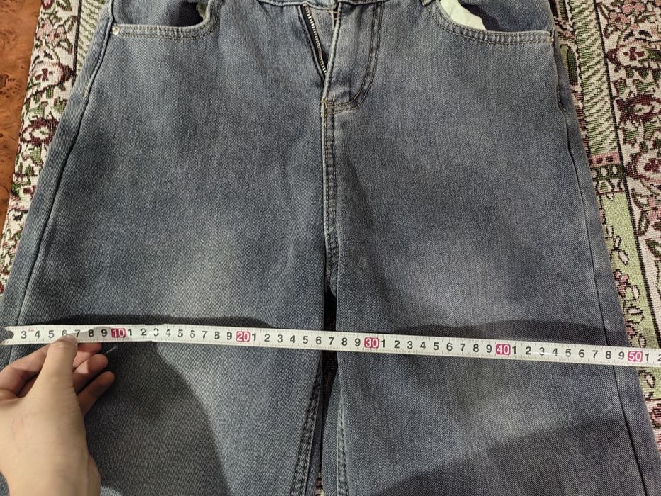 Новые женские джинсы