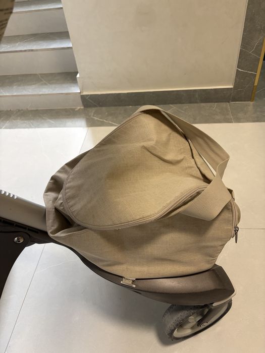 Продам коляску Stokke