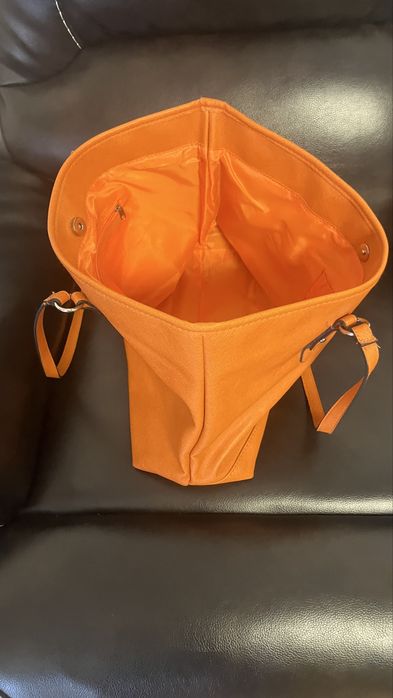 Geanta femei , 50 ron bucata , trimit si in țara prin fan courier