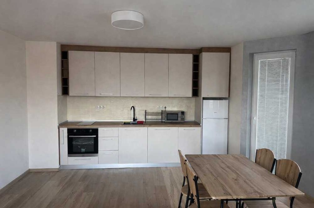 Двустаен апартамент под наем Левски В