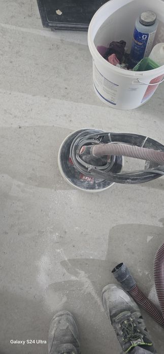 Vând girafa Flex G7 cu capuri schibabile