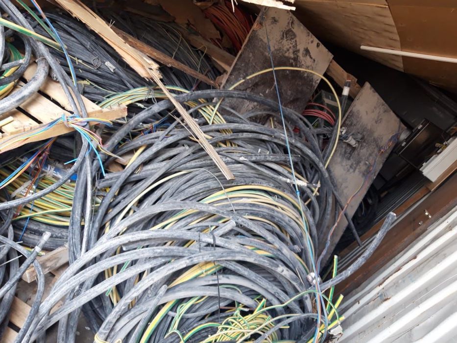 Прием медный и алюминий очень дорого