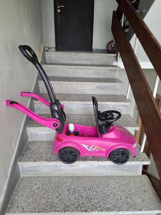 Детска кола-буталка за момиче