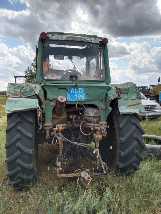 Продам МТЗ 80 стартерный