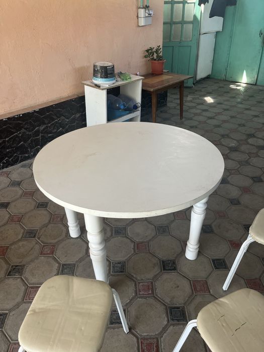 стол со стульями