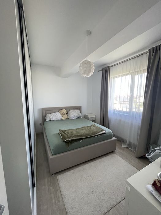 Apartament 3 camere de vânzare – Bragadiru, zona Safirului | 60 mp | Complet mobilat și utilat | Loc de parcare inclus