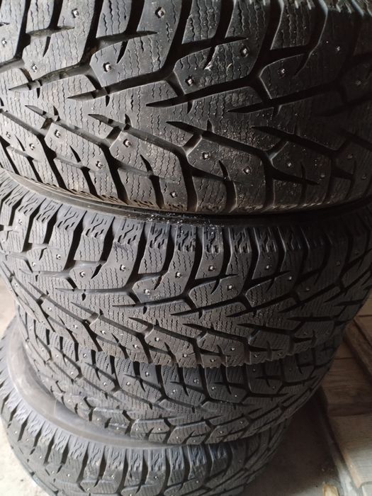 Зимние шипы Yokohama