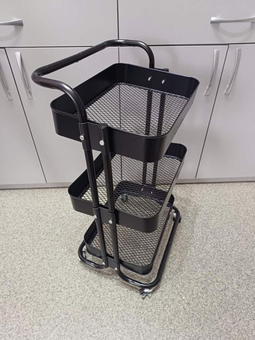 Продам помошницу / тележку.