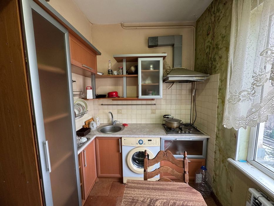 Срочно продам кухонный гарнитур