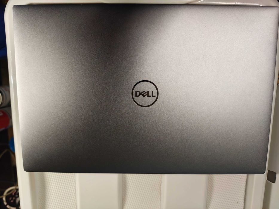 Dell Prcision 5570