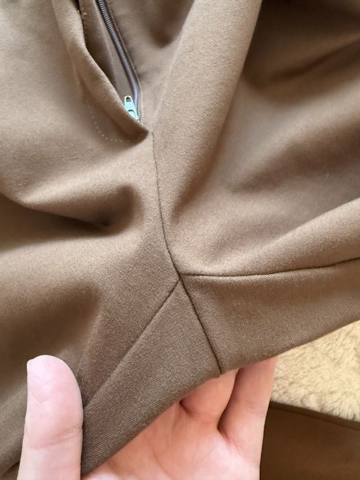Pantaloni L Max Mara, stare impecabila