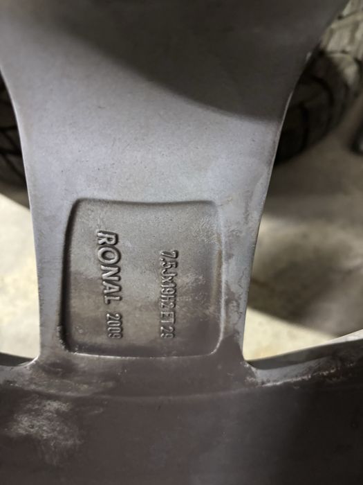 4бр оригинални 19ки Ауди А8 5х112 7,5 ж ет29 с зимни Dunlop 235/50